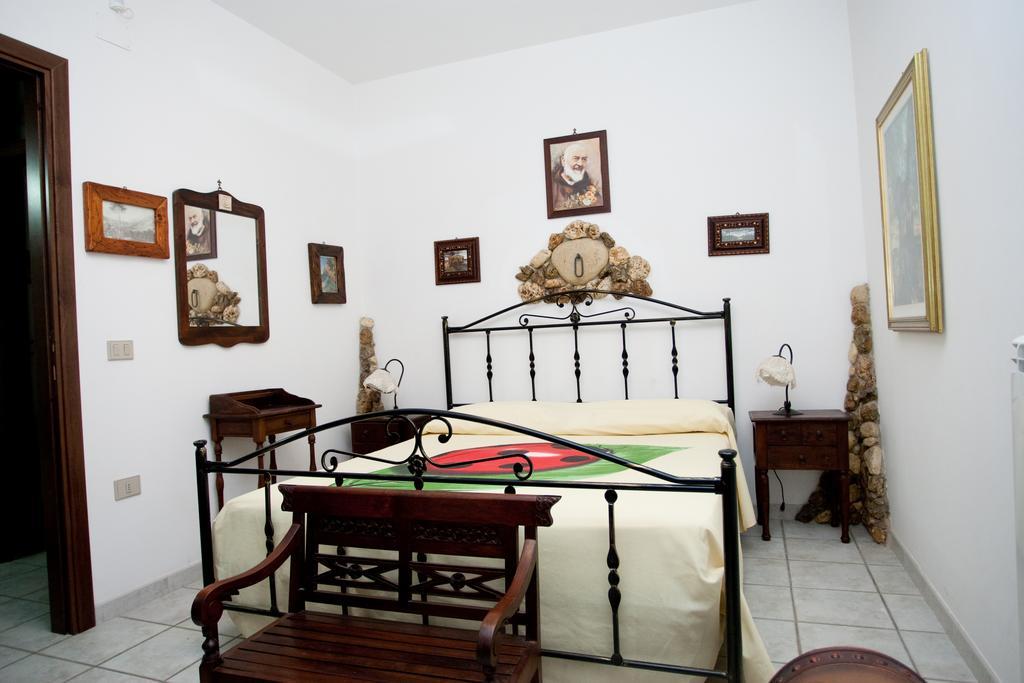 Il Casale Delle Principesse Vila Mattinata Exterior foto